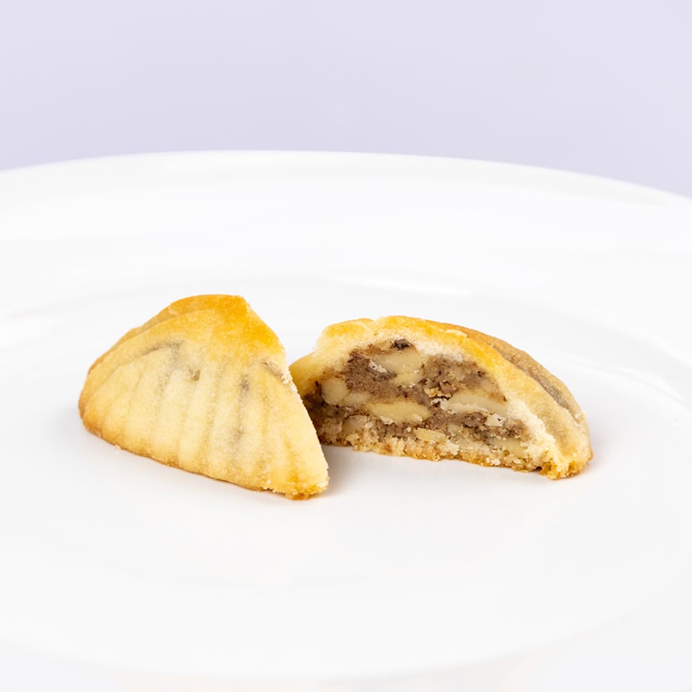 Salloura-Sweets-Mamoul-Walnuss